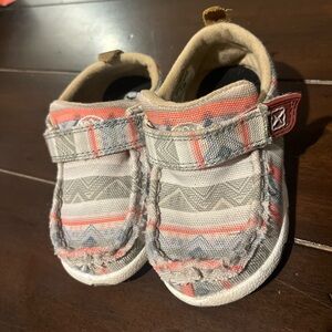 Twisted X Toddler Moccasins in Coral and Gray